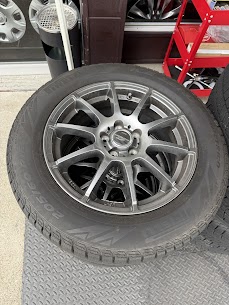 225/65R17 ダンロップ WINTER MAXX SJ8 スタッドレスタイヤホイールセットを買取させて頂きました!